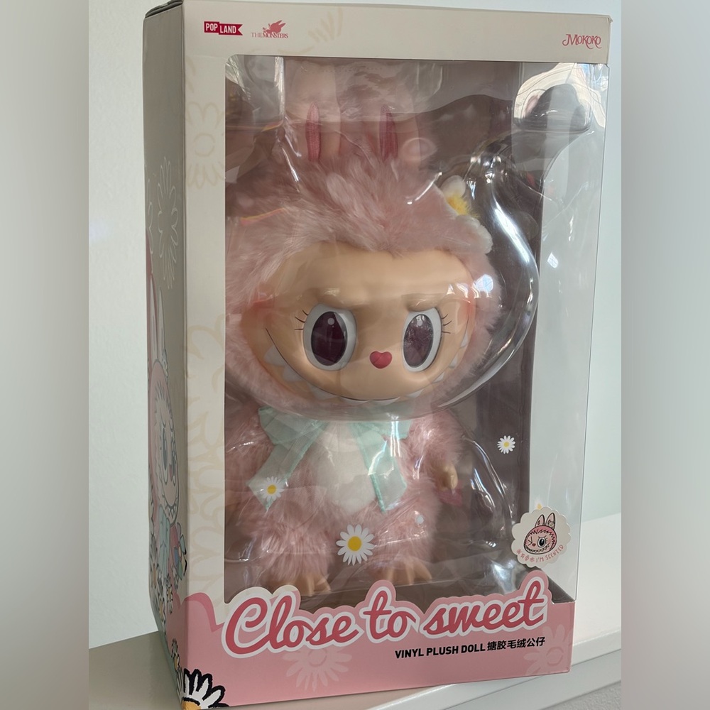 POP MART Close to Sweet Mokoko Pink Vinyl Plush POP LAND Exclusive